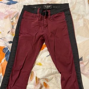 Burgundy French Connection low rise pants. US Size 2